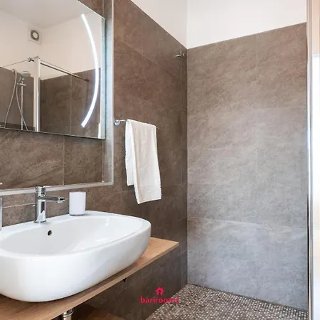 Pensionat Barirooms - Carulli 3*